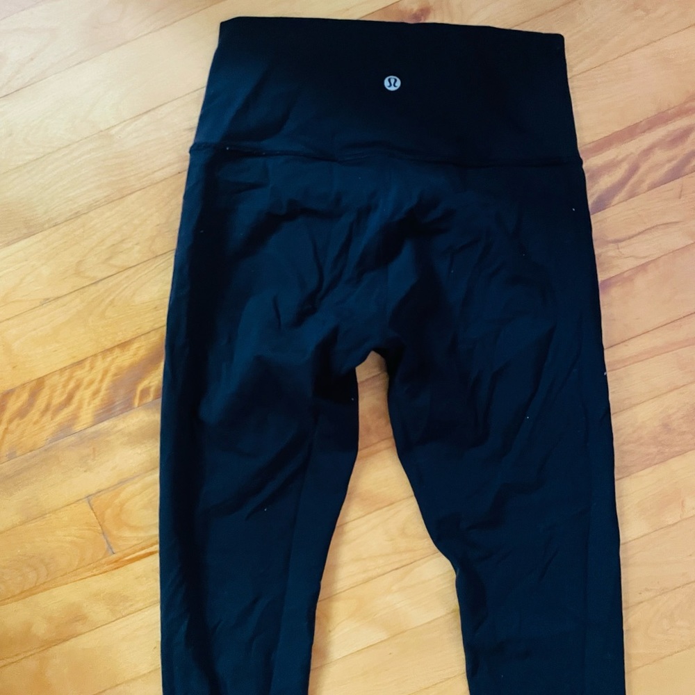 black Lululemon leggings